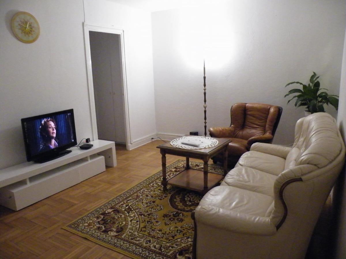 Appartement F3 -Plaisir Moins Cher - Jusqu'A 8Personnes Le Mee-sur-Seine Luaran gambar